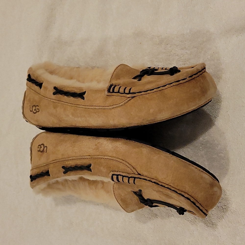 New Ugg Dakota slippers sz US 7 - Picture 3 of 7